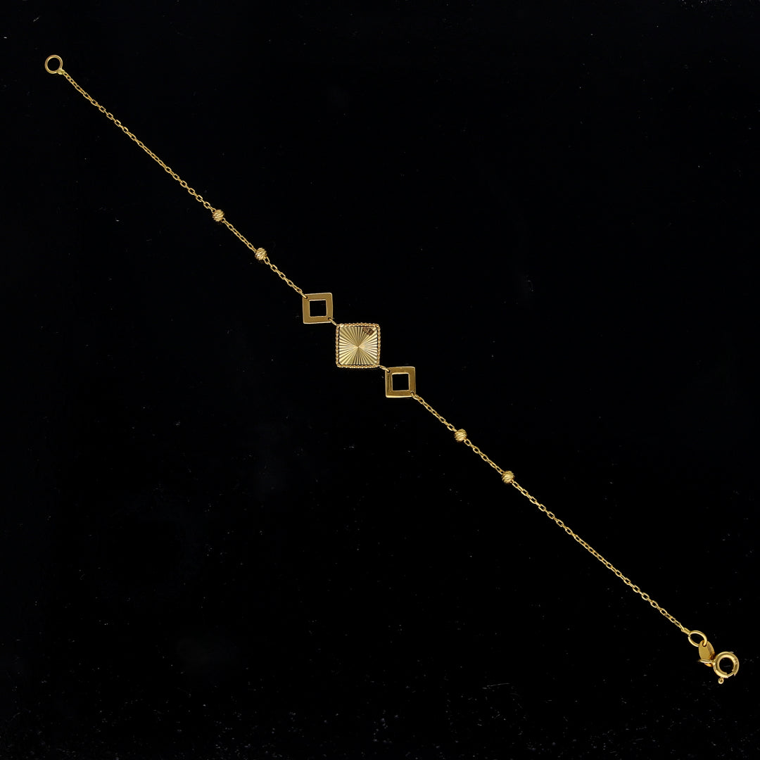 Gold Textured Square Bracelet 21KT - FKJBRL21KM10934