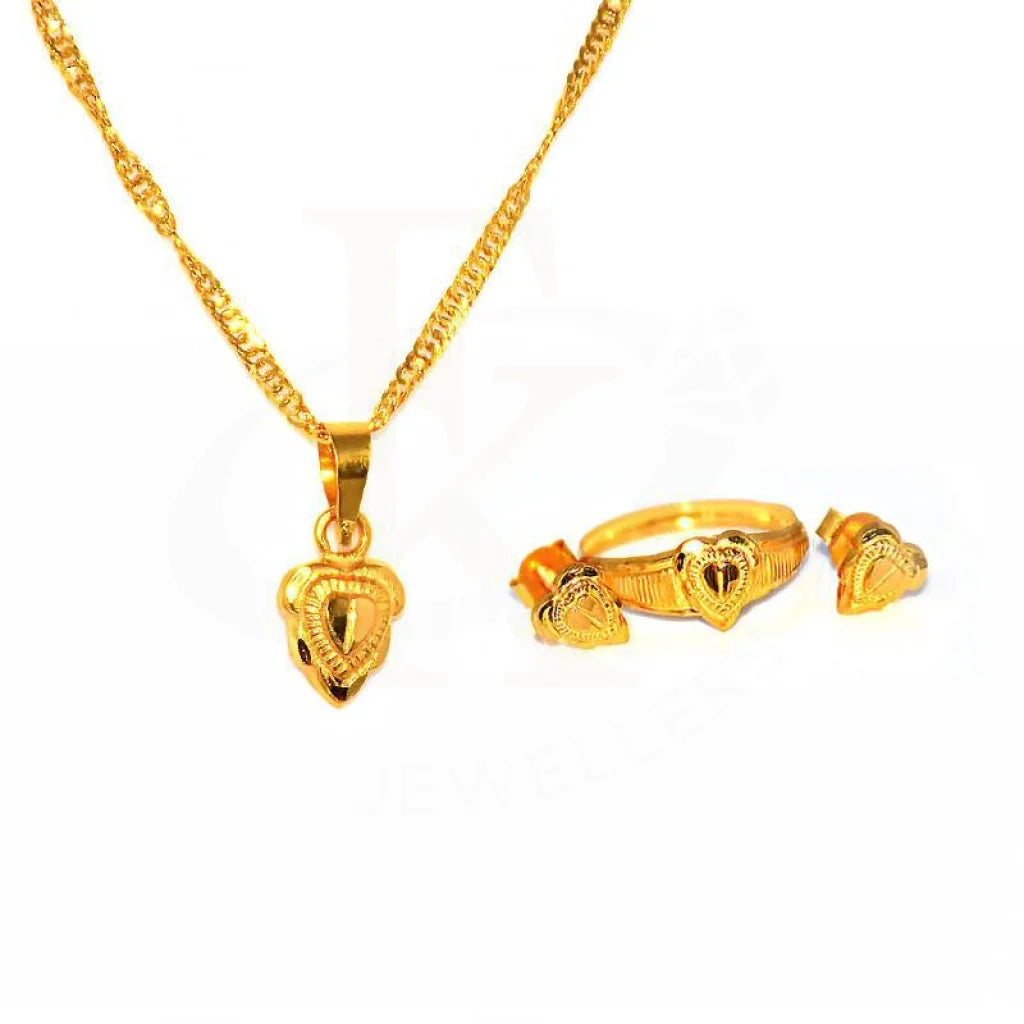 Gold Heart Pendant Set (Necklace Earrings And Ring) 18Kt - Fkjnklst1702 Sets