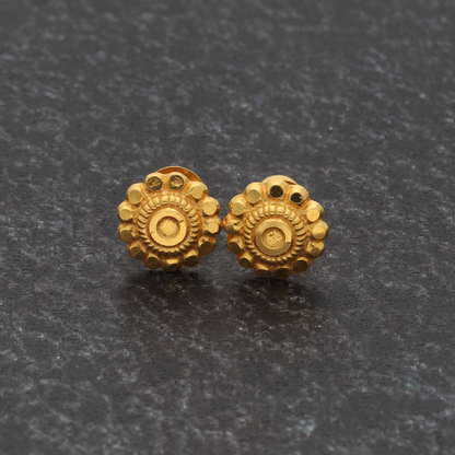 Gold Traditional Round Flower Stud Earrings 22KT - FKJERN22K9074