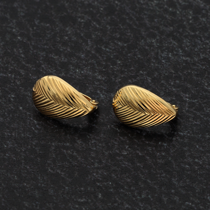 Gold Leaf Design Clip Earrings 18KT - FKJERN18K8932