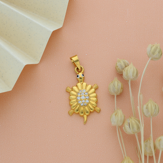 Gold Classic Turtle Shaped Pendant 22KT - FKJPND22K9059