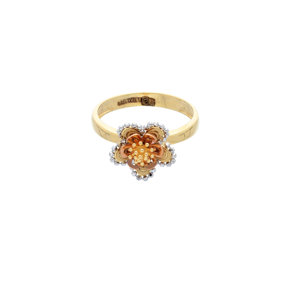 Gold Stud Flower Shaped Ring 18KT - FKJRN18K9224