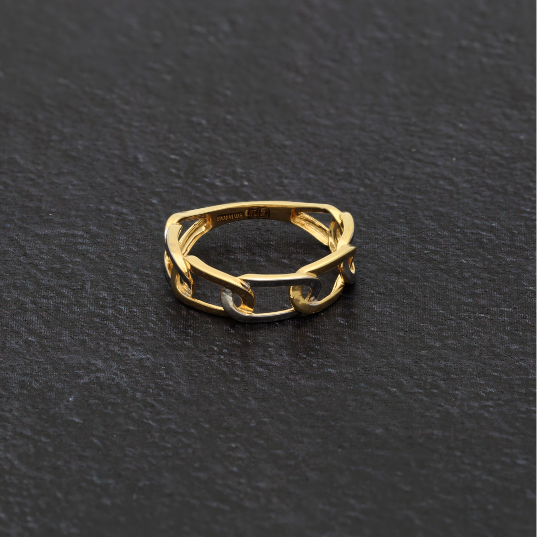 Gold Classy Ring 18KT - FKJRN18K9236