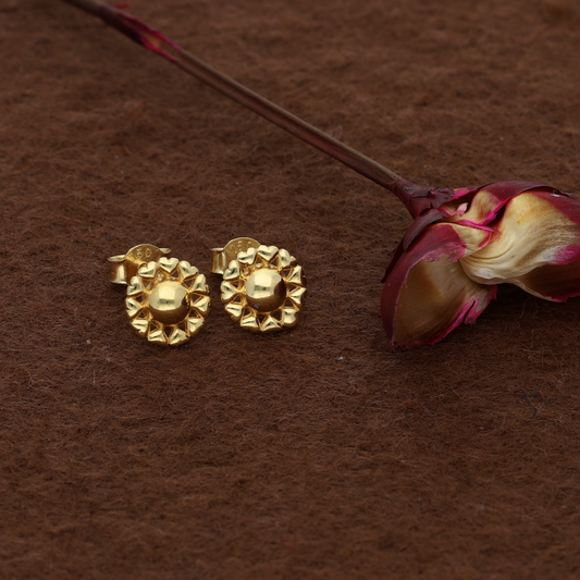 Gold Heart Shaped Round Flower Earrings 18KT - FKJERN18K9289