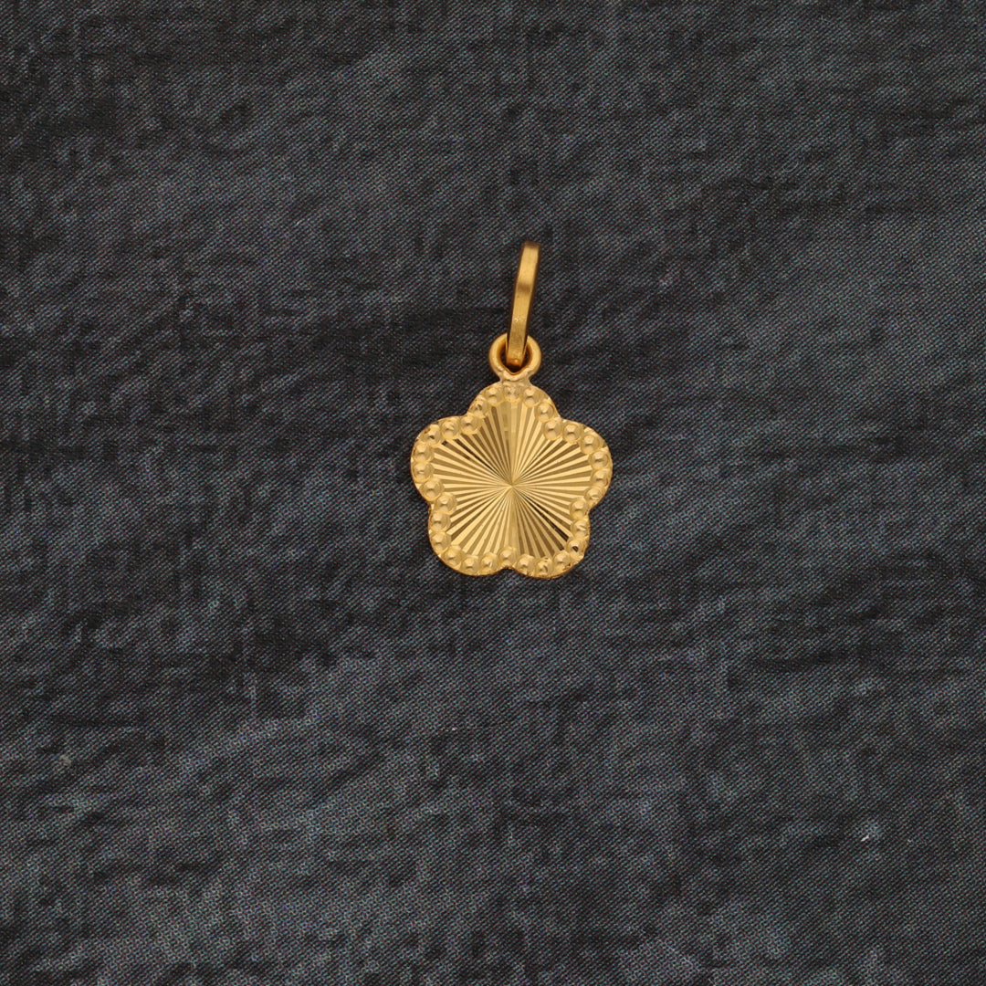 Gold Flower Shaped Pendant 21KT -FKJPND21KM9575