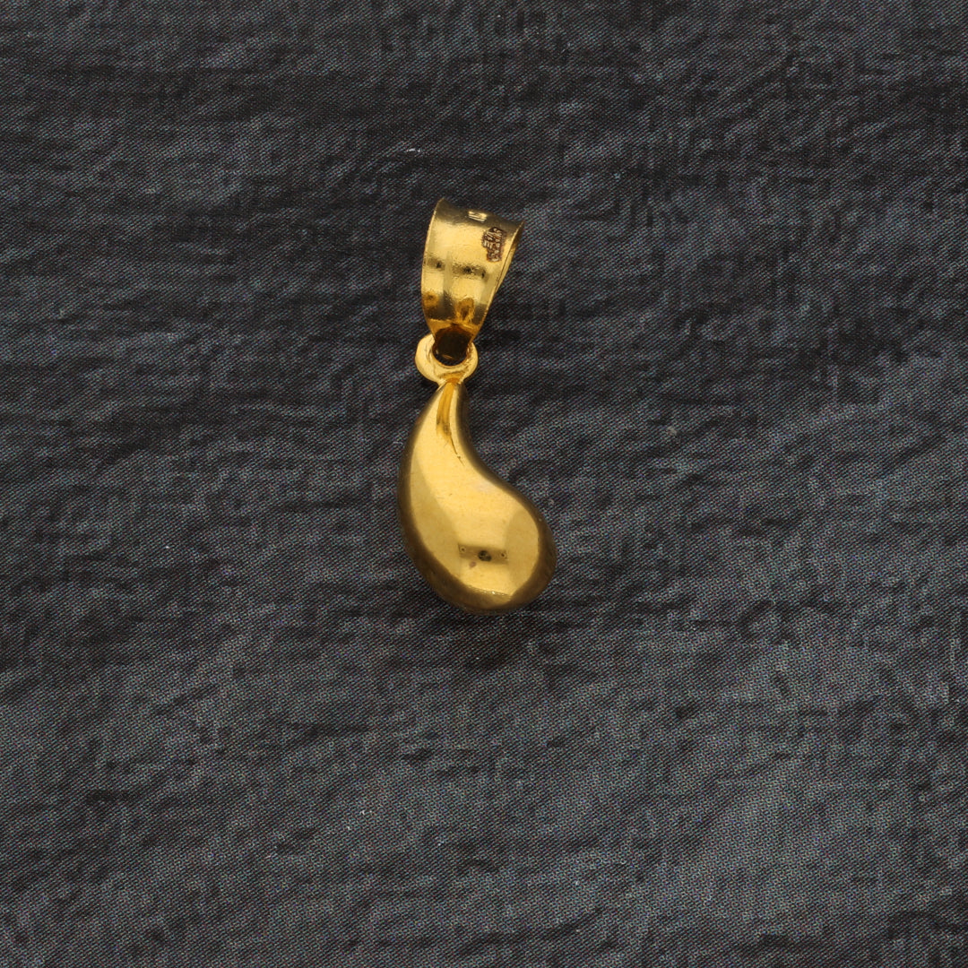 Gold Tear Drop Shaped Pendant 21KT - FKJPND21KM9600