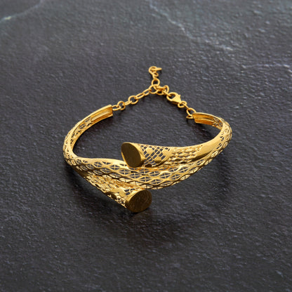 Gold Cutwork Fancy Shaped Bangle 21KT - FKJBNG21KM9703