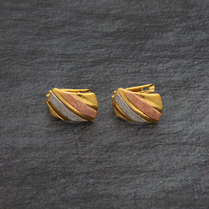 Gold Triple Tone Clip Earrings 21KT - FKJERN21KM9849