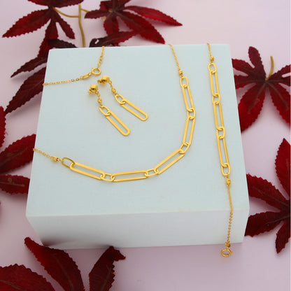 Gold Paperclip Shaped Pendant Set (Necklace, Bracelet and Earrings) 21KT - FKJNKLST21KM9859