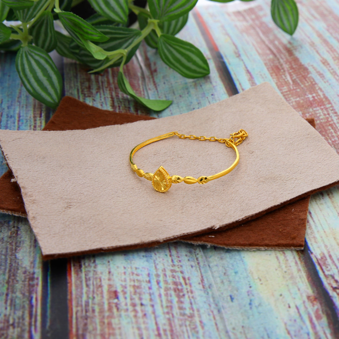 Gold Baby Bangle 21KT - FKJBNG21KM9981