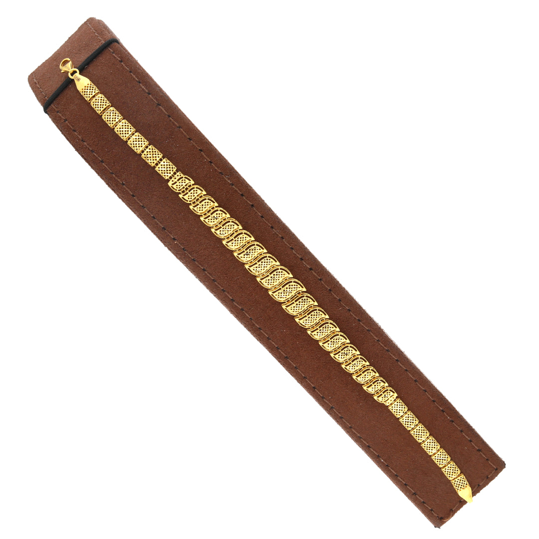 Gold Regal Texture Bracelet 21KT - FKJBRL21KM11502