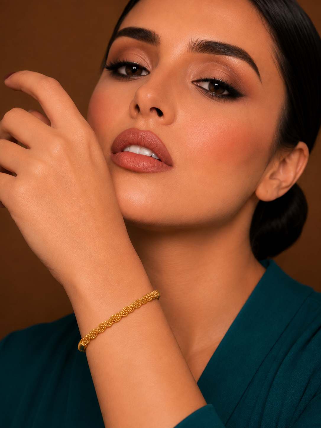 Gold Twisted Bracelet 21KT - FKJBRL21KM12180