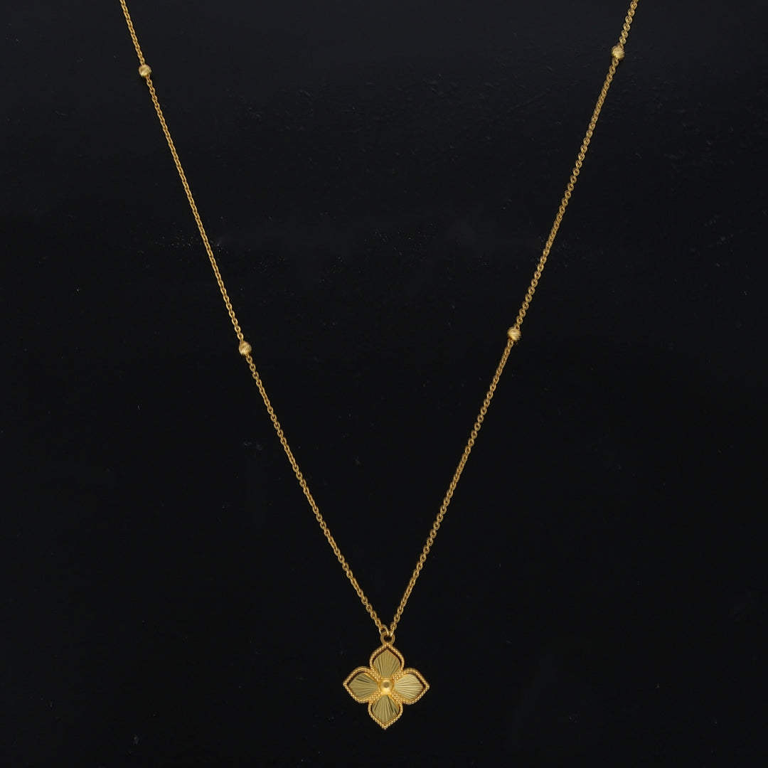 Gold Four Petal Necklace 21KT - FKJNKL21KM10908
