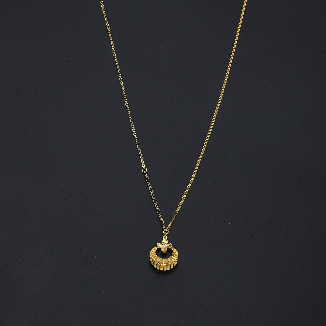 Gold Floral Circle Necklace 21KT - FKJNKL21KM11222