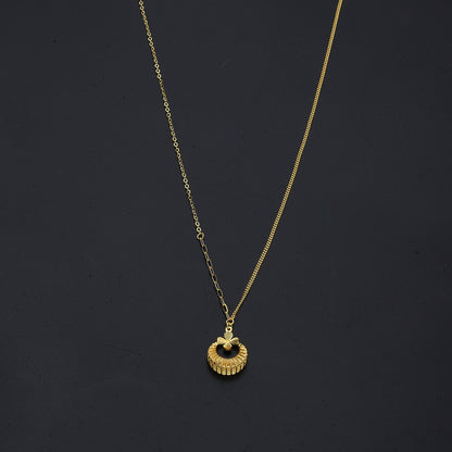 Gold Floral Circle Necklace 21KT - FKJNKL21KM11222