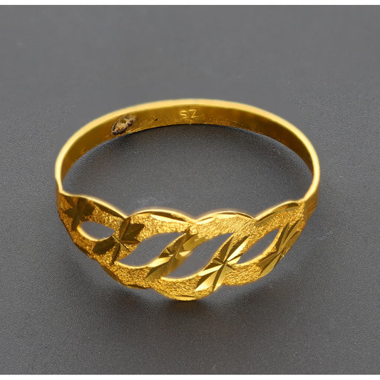 Gold Twisted Leaf Cutwork Ring 18KT - FKJRN18K10310