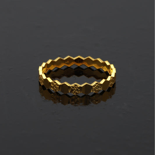 Gold Hexa-Design Ring 21KT - FKJRN21KM10900