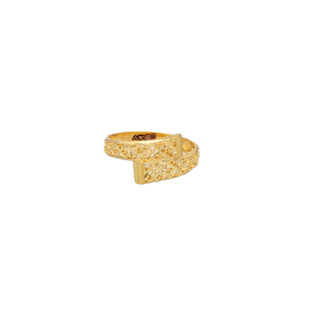 Gold Criss-Cross Pattern Ring 21KT - FKJRN21KM11660