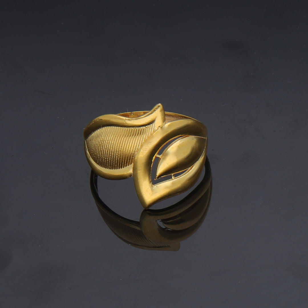 Gold Elegant Design Ring 21KT - FKJRN21KM11950