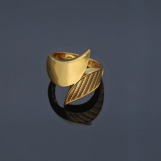 Gold Abstract Wave Ring 21KT - FKJRN21KM11976