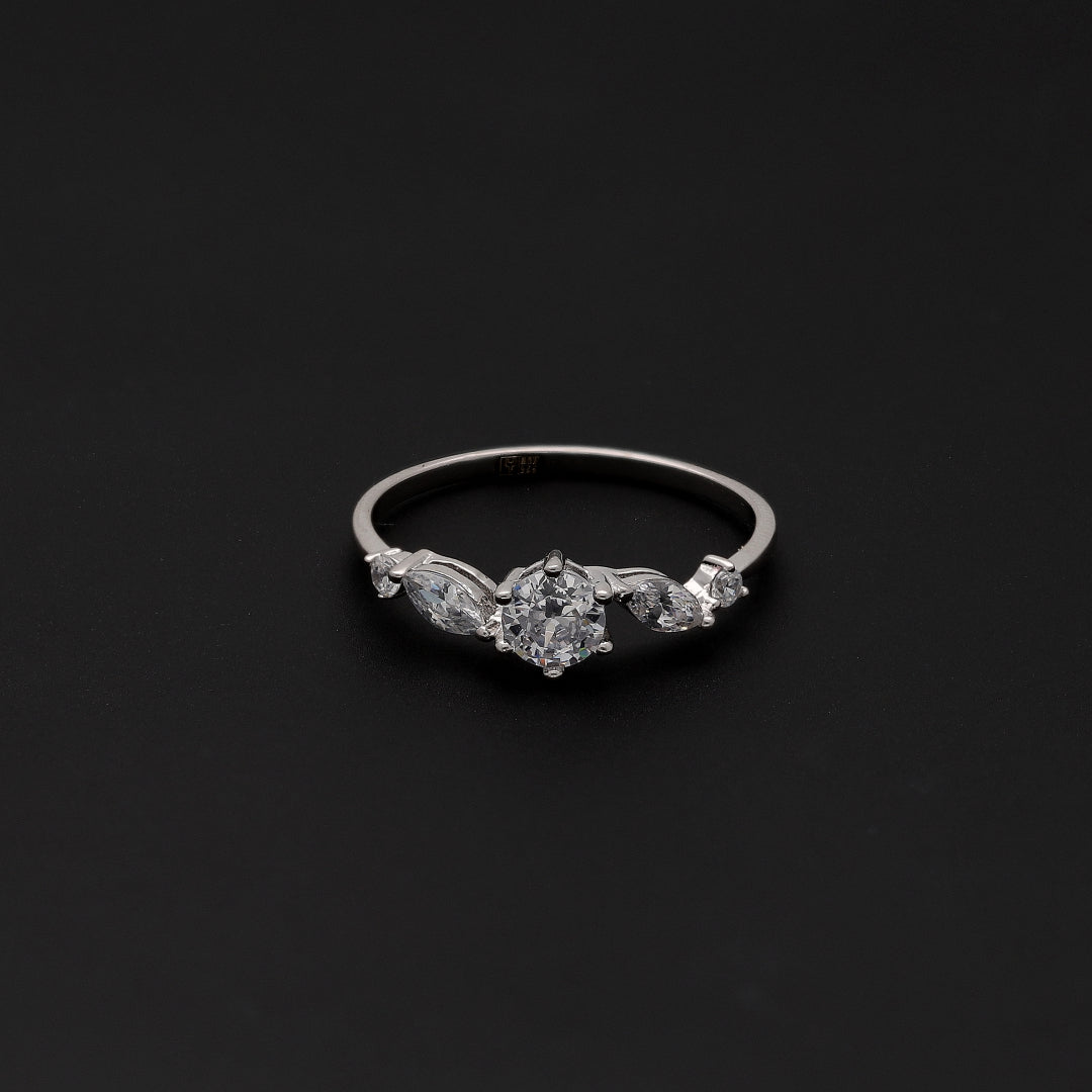 Sterling Silver 925 Crystal Ring - FKJRNSL10738