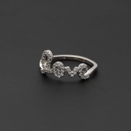 خاتم فضة إسترليني عيار 925 مزين بحرف LOVE - FKJRNSL10755