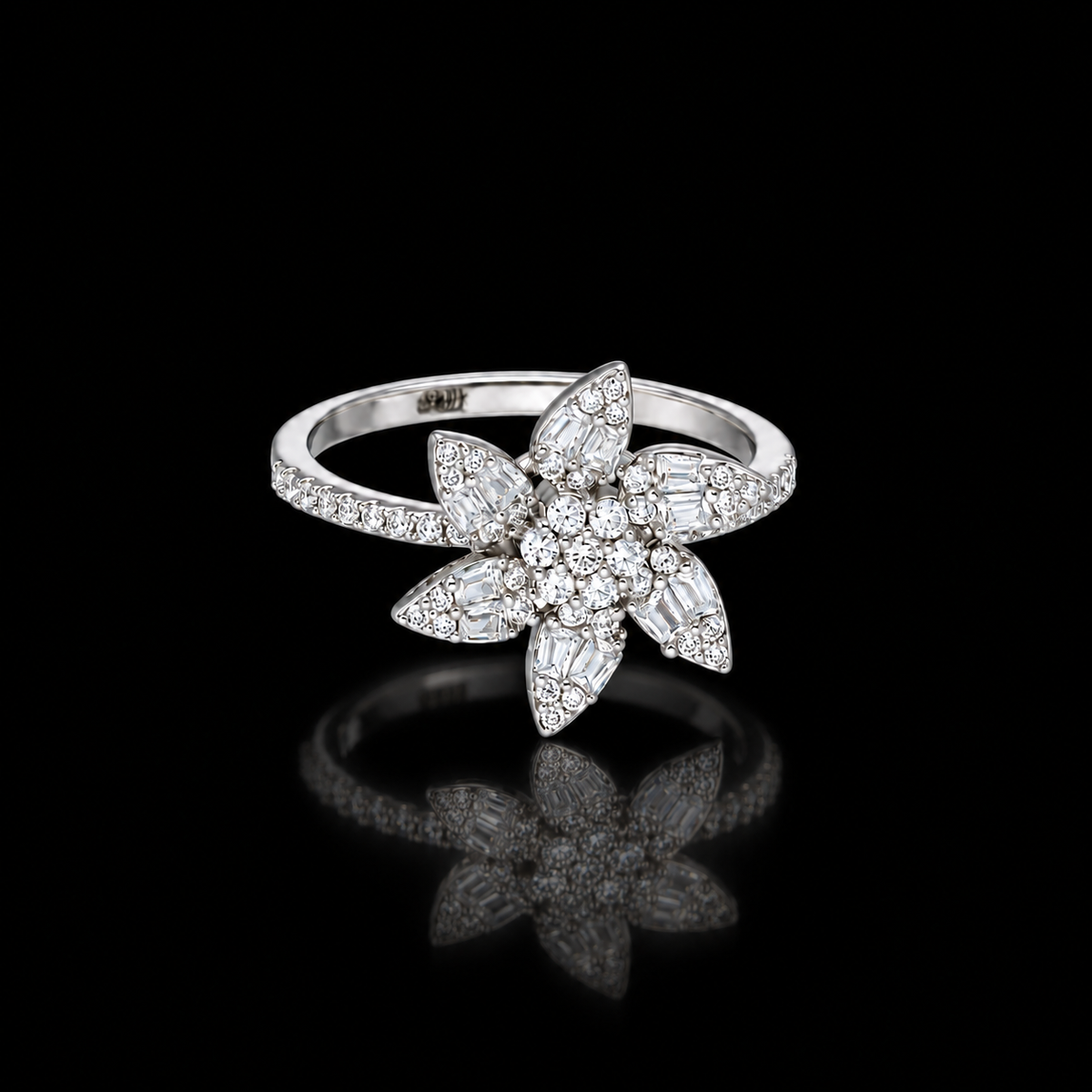Sterling Silver 925 Blooming Floral Ring - FKJRNSLM12306