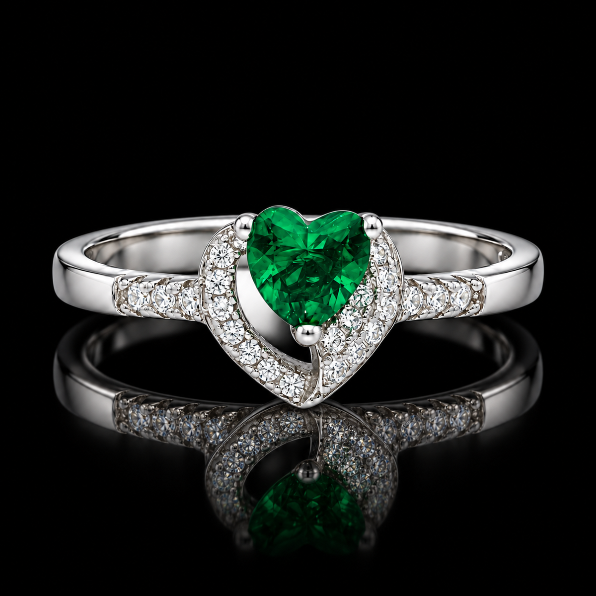 Sterling Silver 925 Heart-Shaped Emerald Green Stone Ring with Pavé Accents - FKJRNSLM12322