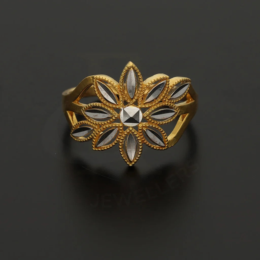 Dual Tone Gold Flower Ring 22Kt - Fkjrn22K3873 Rings