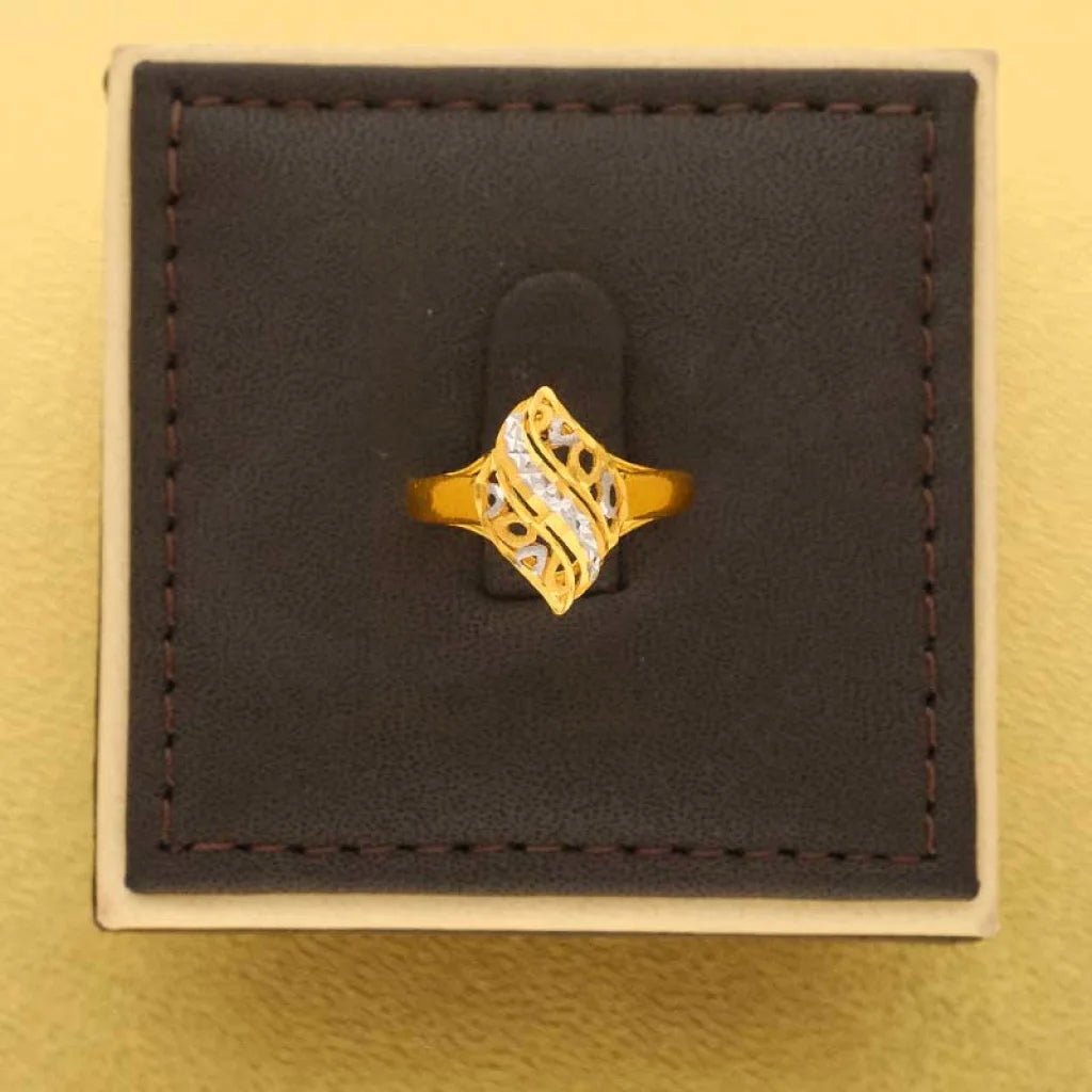 Dual Tone Gold Leaf Shaped Ring 22Kt - Fkjrn22K3717 Rings