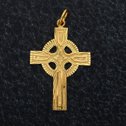 Gold Celtic Cross Shaped Pendant 21Kt - Fkjpnd21K8567 Pendants