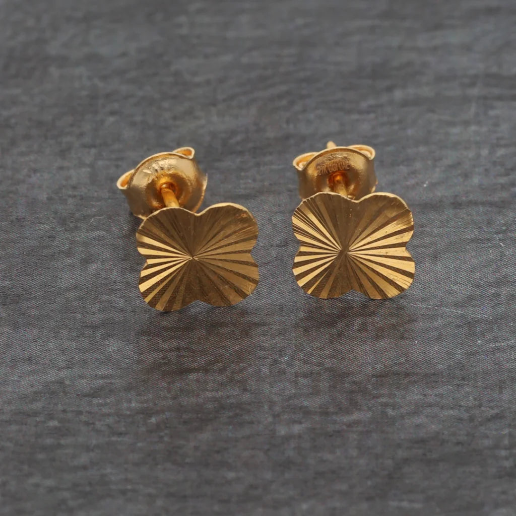 Gold Clover Shape Stud Earrings 21Kt - Fkjern21Km8627