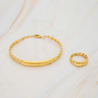 Gold Curb Bangle With Ring In 22Kt - Fkjbng22K1942 Bangles