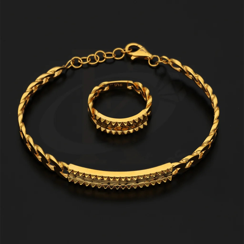 Gold Curb Bangle With Ring In 22Kt - Fkjbng22K1942 Bangles