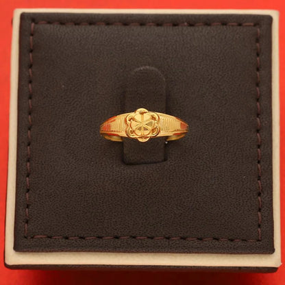 Gold Flower Ring 18Kt - Fkjrn18K3306 Rings