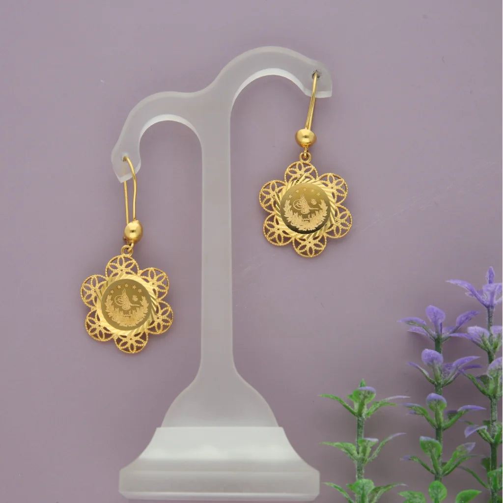 Gold Flower Shaped Earrings 21Kt - Fkjern21K7757