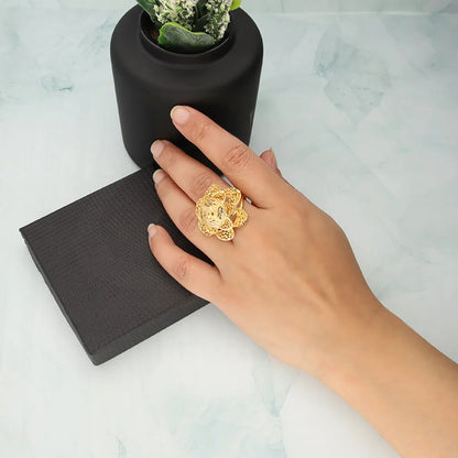 Gold Flower Shaped Ring 21Kt - Fkjrn21K5602 Rings