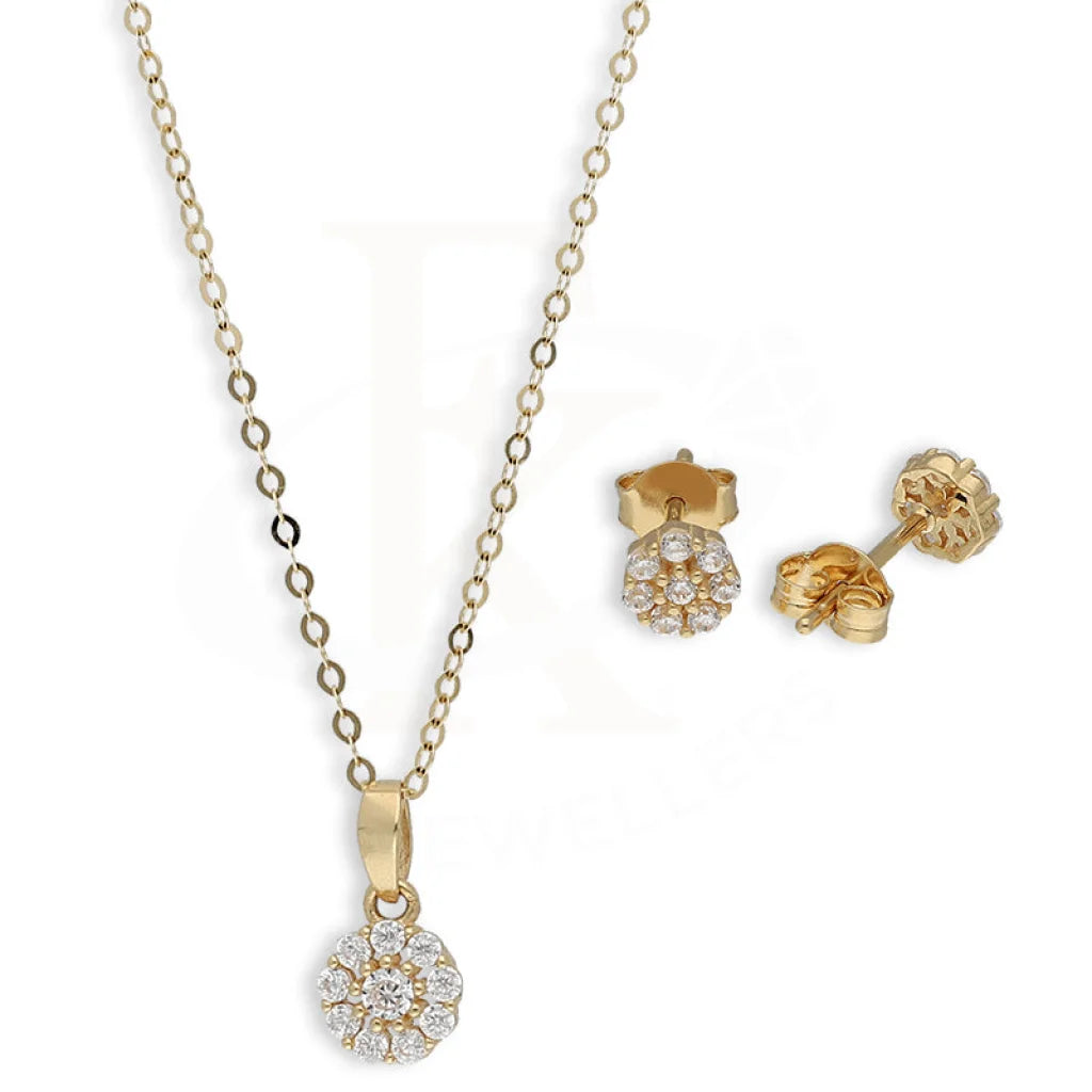 Gold Flower Shaped Solitaire Pendant Set (Necklace And Earrings) 18Kt - Fkjnklst18K5553 Sets