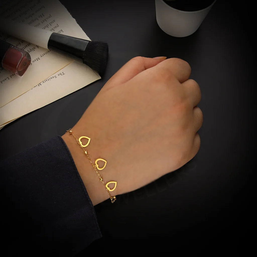 Gold Hanging Hearts Bracelet 21Kt - Fkjbrl21Km5418 Bracelets