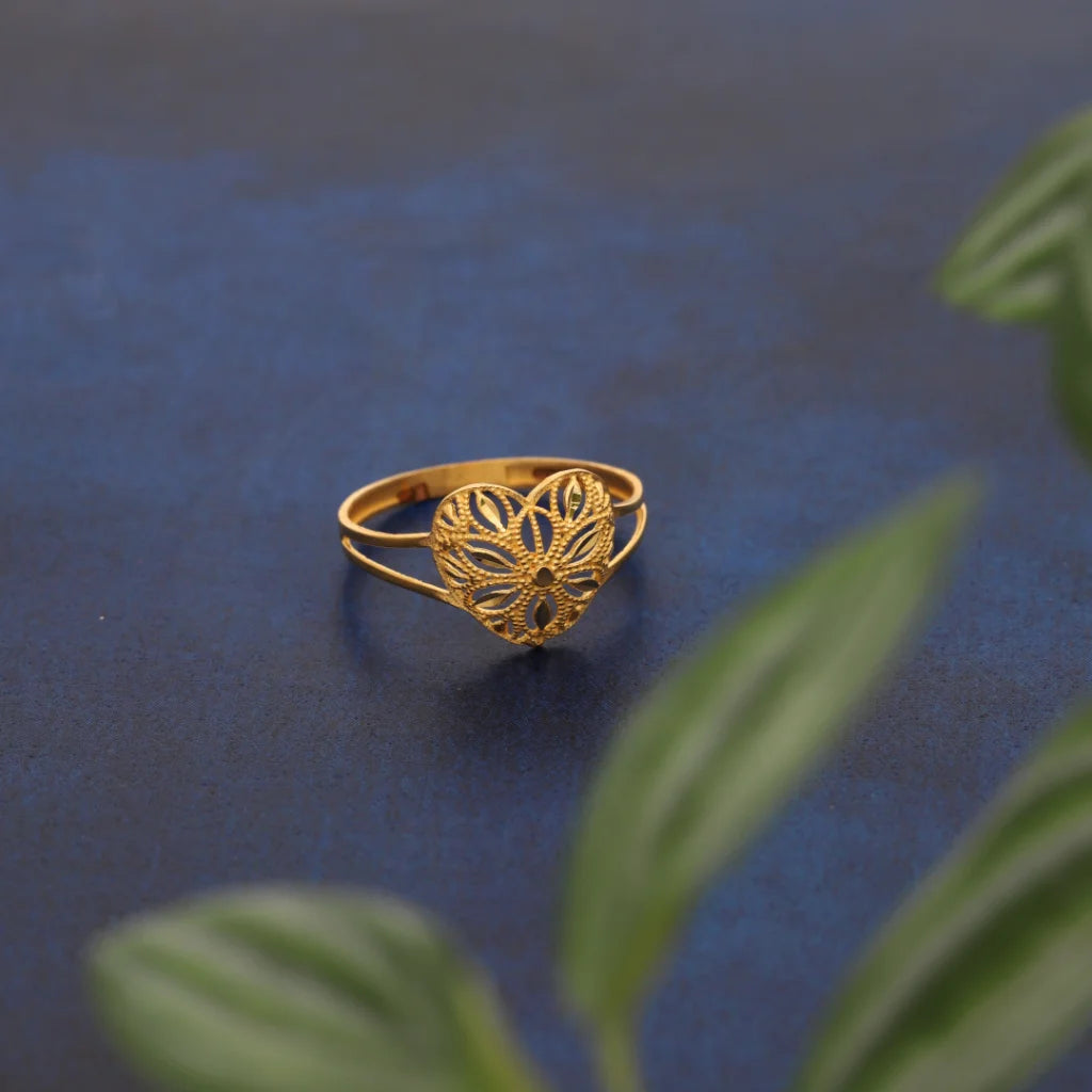 Gold Heart Floral Design Ring 21Kt - Fkjrn21Km8553 Rings