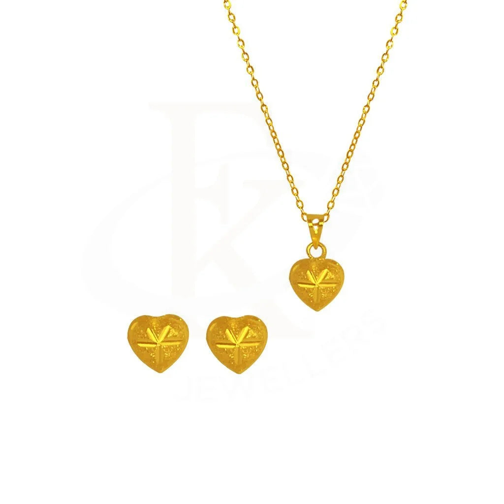 Gold Heart Pendant Set (Necklace And Earrings) 18Kt - Fkjnklst1910 Sets