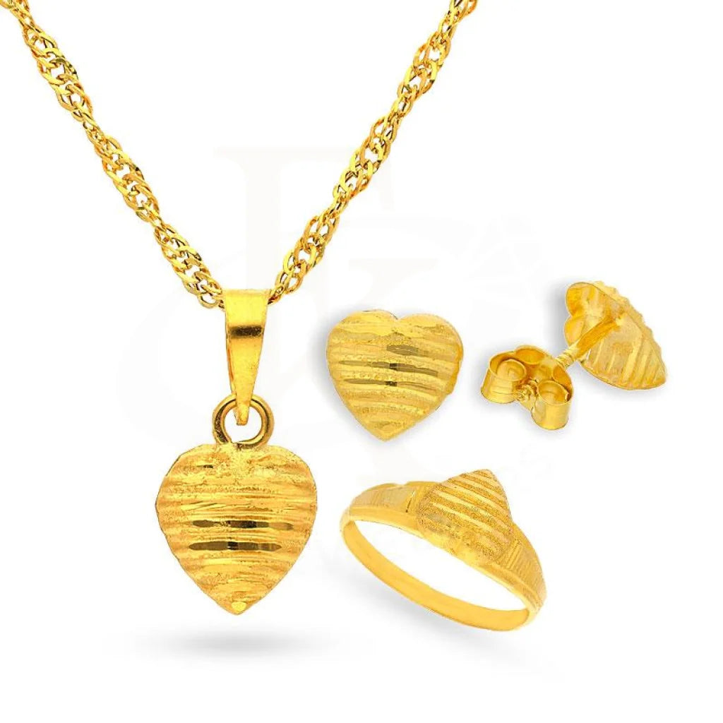 Gold Heart Pendant Set (Necklace Earrings And Ring) 18Kt - Fkjnklst1704 Sets