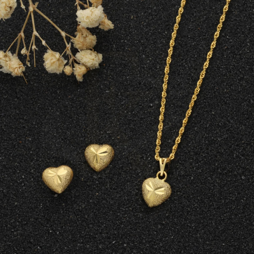 Gold Heart Shaped Pendant Set (Necklace And Earrings) 18Kt - Fkjnklst18K2442 Sets