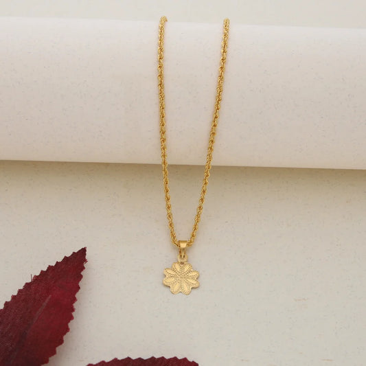 Gold Necklace (Chain With Flower Shaped Pendant) 21Kt - Fkjnkl21K7578 Necklaces