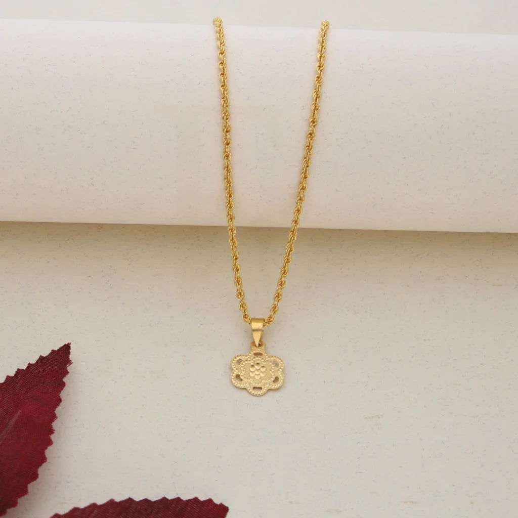 Gold Necklace (Chain With Flower Shaped Pendant) 21Kt- Fkjnkl21K7591 Necklaces