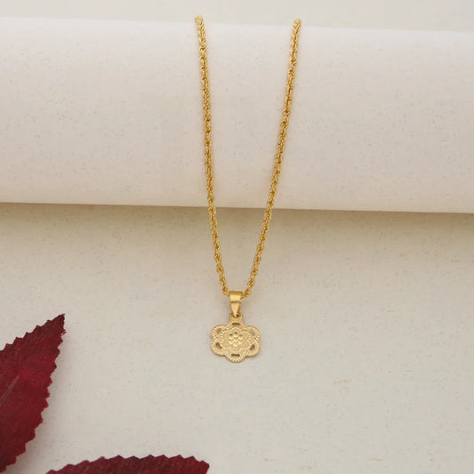 Gold Necklace (Chain With Flower Shaped Pendant) 21Kt- Fkjnkl21K7591 Necklaces