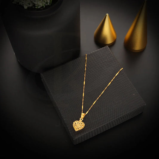 Gold Necklace (Chain With Heart Shaped Pendant) 22Kt - Fkjnkl22K5609 Necklaces