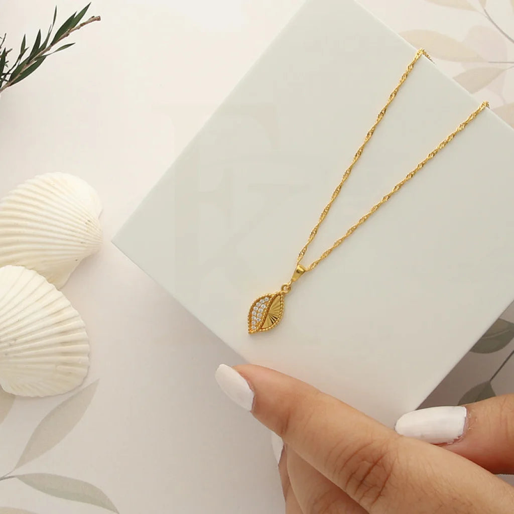 Gold Necklace (Chain With Leaf Shaped Pendant) 21Kt - Fkjnkl21Km5013 Necklaces