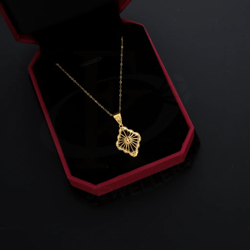 Copy Of Gold Necklace (Chain With Marquise Shaped Pendant) 21Kt - Fkjnkl21Km8655 Necklaces
