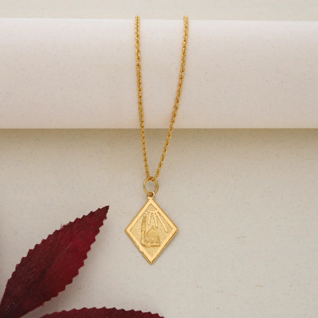 Gold Necklace (Chain With Pendant) 21Kt- Fkjnkl21K7632 Necklaces